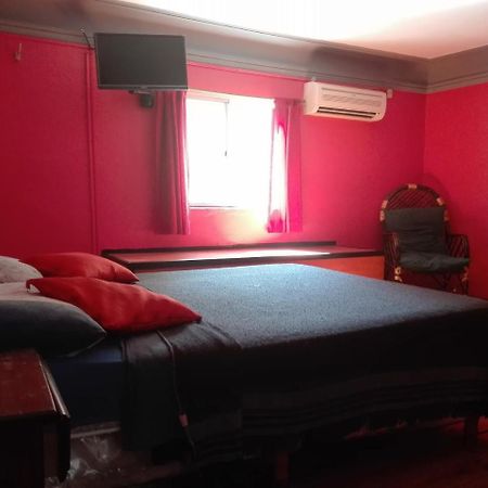 Charcas Hostel บัวโนสไอเรส ภายนอก รูปภาพ