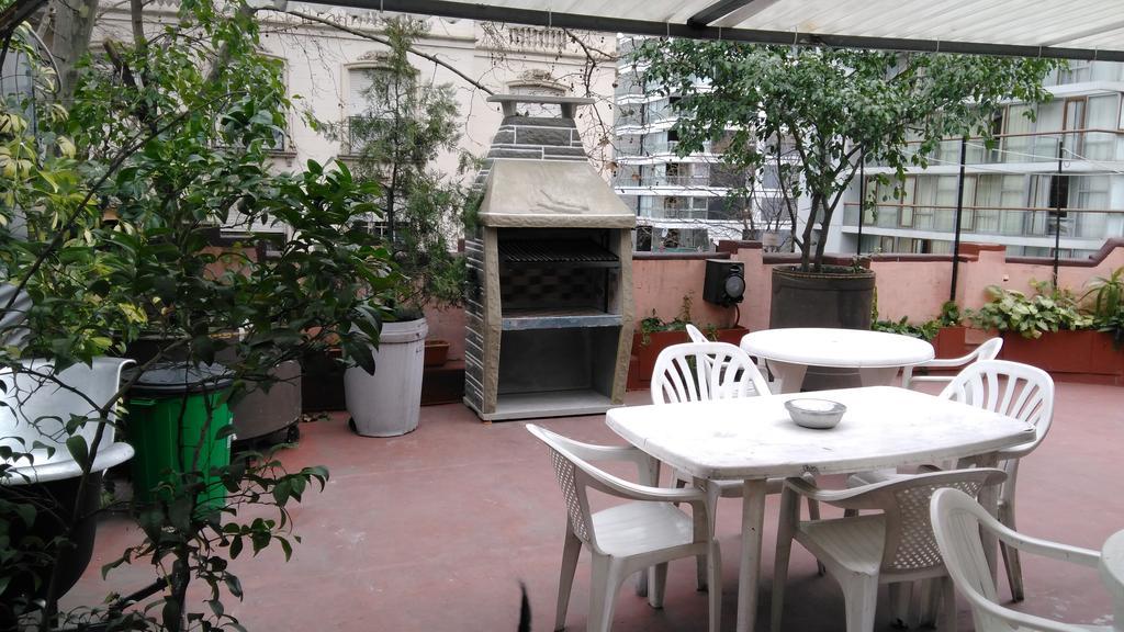 Charcas Hostel บัวโนสไอเรส ภายนอก รูปภาพ