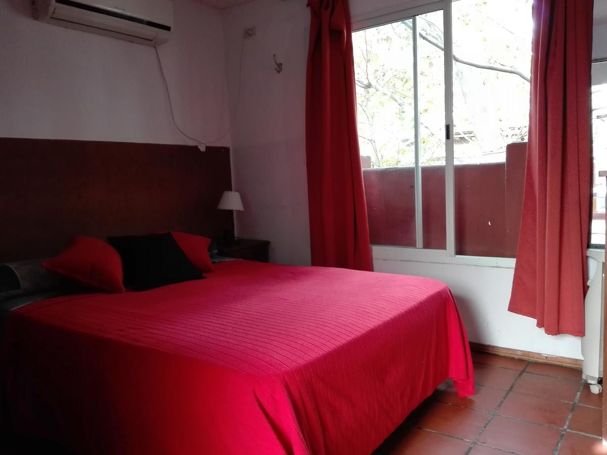 Charcas Hostel บัวโนสไอเรส ภายนอก รูปภาพ