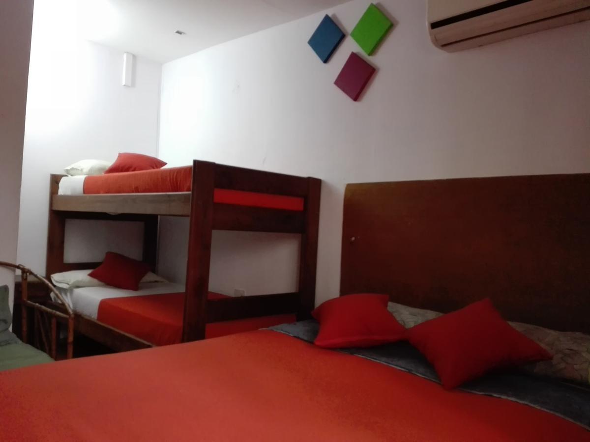 Charcas Hostel บัวโนสไอเรส ภายนอก รูปภาพ