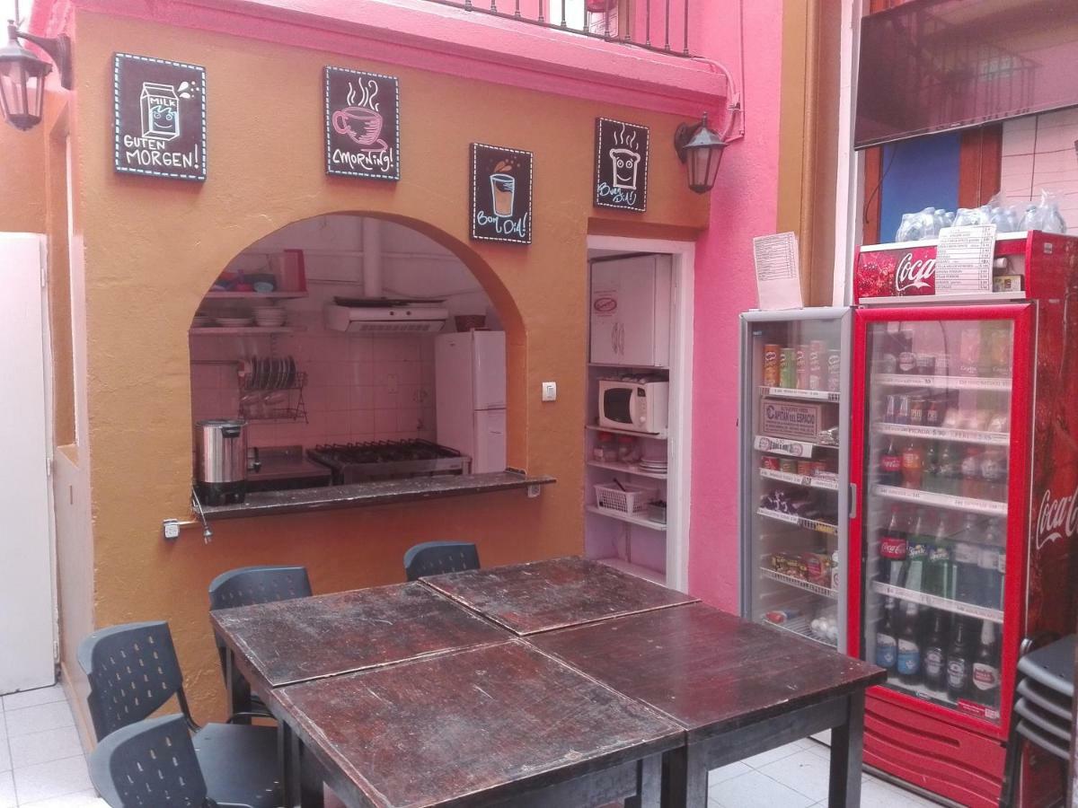 Charcas Hostel บัวโนสไอเรส ภายนอก รูปภาพ