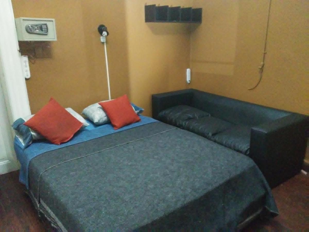 Charcas Hostel บัวโนสไอเรส ภายนอก รูปภาพ